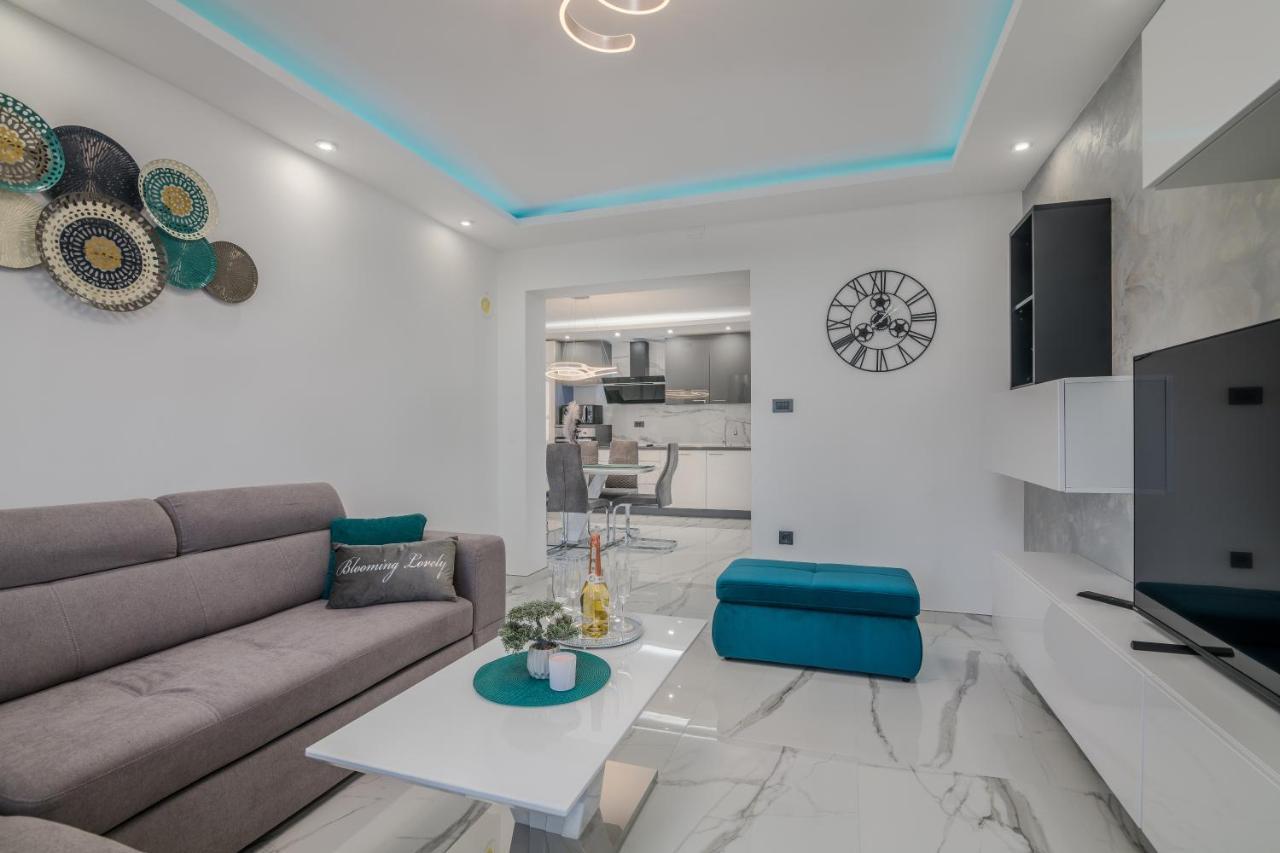 Apartman Luxury Lure Krk Town Exterior photo